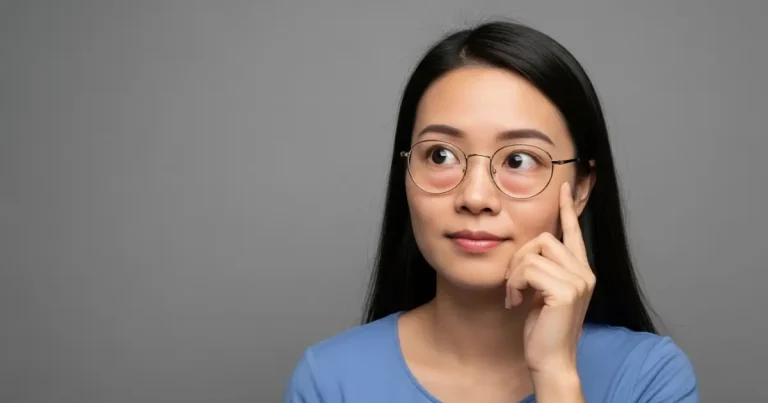 Mắt Lồi Do Bệnh Basedow (Graves): Tại Sao Cường Giáp Ổn Định Nhưng Mắt Vẫn Lồi, Phải Làm Sao? Mắt Lồi Do Bệnh Basedow (Graves)